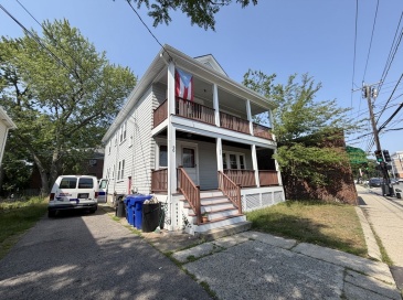 90 Broadway Ave, Arlington, Massachusetts, 2 Bedrooms Bedrooms, 6 Rooms Rooms,1 BathroomBathrooms,Residential Lease,For Rent,Broadway Ave,73544513