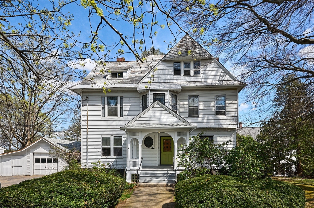 27 Crescent Street, Northampton, Massachusetts, 6 Bedrooms Bedrooms, 16 Rooms Rooms,5 BathroomsBathrooms,Residential Income,For Sale,Crescent Street,73504276