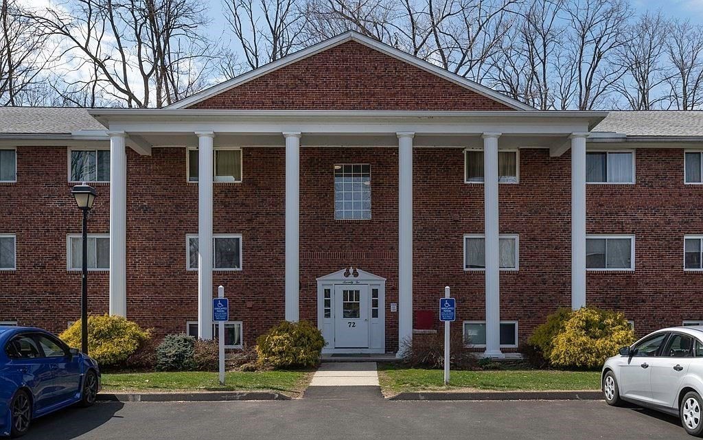 72 Barrett St, Northampton, Massachusetts, 1 Bedroom Bedrooms, 4 Rooms Rooms,1 BathroomBathrooms,Residential Lease,For Rent,Barrett St,73539071
