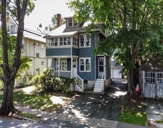 97-99 Cushing Ave, Belmont, Massachusetts, 4 Bedrooms Bedrooms, 12 Rooms Rooms,2 BathroomsBathrooms,Residential Income,For Sale,Cushing Ave,73537938