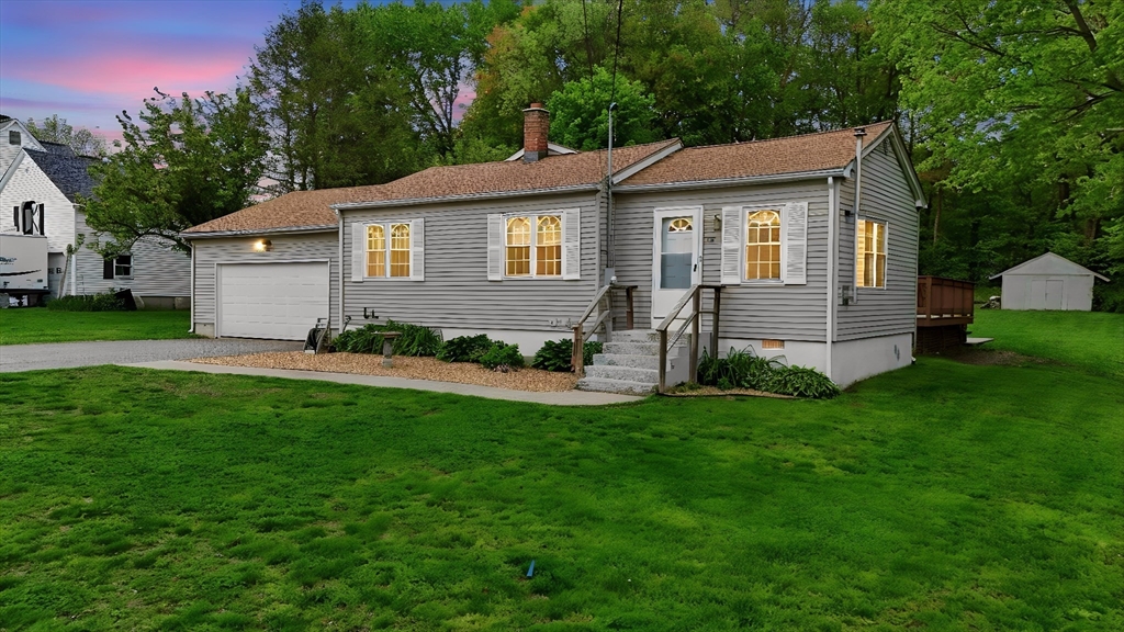 53 Prospect St., South Hadley, Massachusetts, 4 Bedrooms Bedrooms, 7 Rooms Rooms,2 BathroomsBathrooms,Residential,For Sale,Prospect St.,73520641