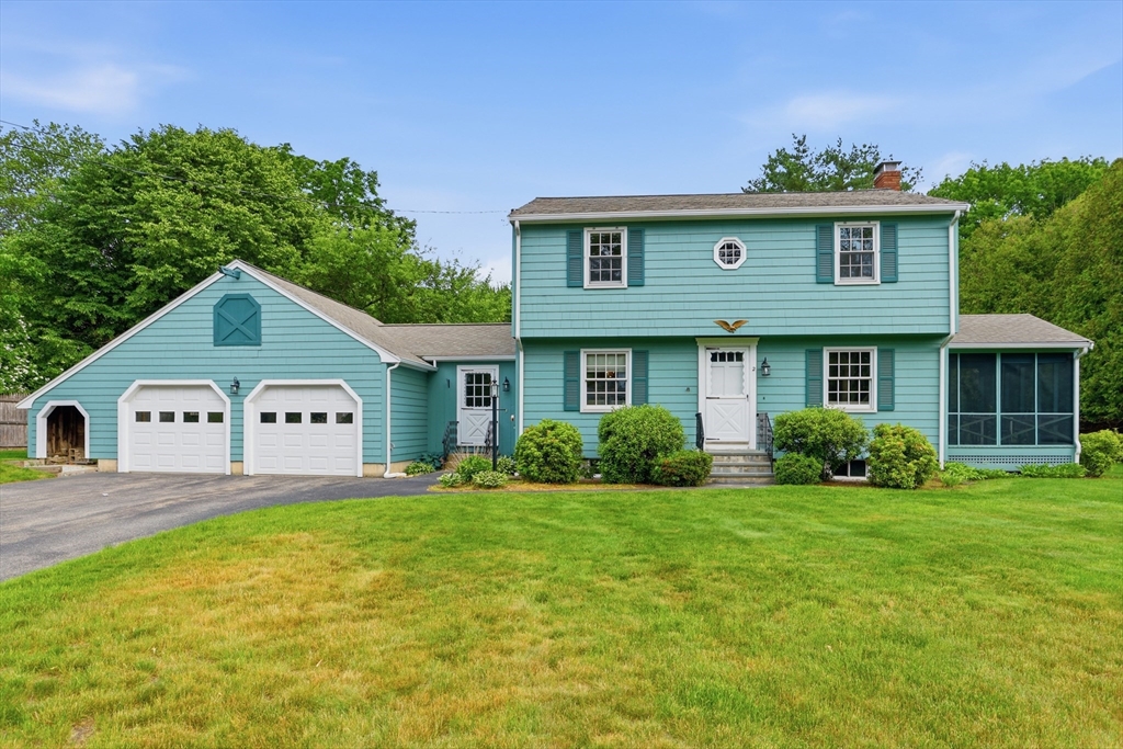2 Winter St, Acton, Massachusetts, 4 Bedrooms Bedrooms, 7 Rooms Rooms,1.5 BathroomsBathrooms,Residential,For Sale,Winter St,73534288