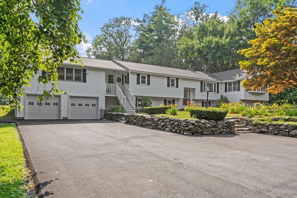 95 Worcester Rd, Westminster, Massachusetts, 3 Bedrooms Bedrooms, 8 Rooms Rooms,2 BathroomsBathrooms,Residential,For Sale,Worcester Rd,73551723