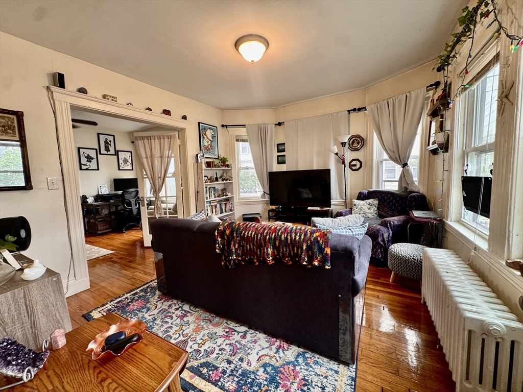 55 Brookley Rd, Boston, Massachusetts, 1 Bedroom Bedrooms, 4 Rooms Rooms,1 BathroomBathrooms,Residential Lease,For Rent,Brookley Rd,73551747