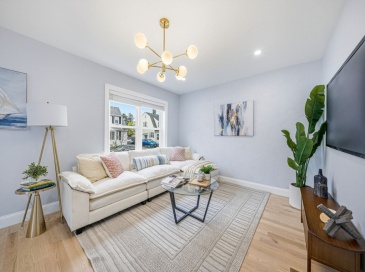 30 Arnold St, Quincy, Massachusetts, 3 Bedrooms Bedrooms, 8 Rooms Rooms,1 BathroomBathrooms,Residential Lease,For Rent,Arnold St,73551750