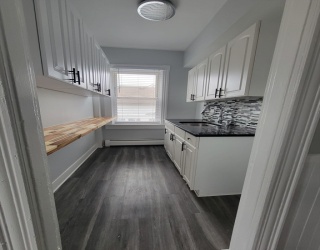 13 Regent Ave, Providence, Rhode Island, 3 Bedrooms Bedrooms, 6 Rooms Rooms,1 BathroomBathrooms,Residential Lease,For Rent,Regent Ave,73551537