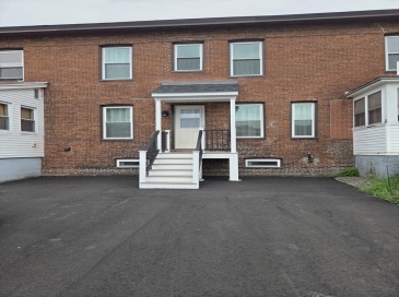 2273 Main St, Warren, Massachusetts, 2 Bedrooms Bedrooms, 7 Rooms Rooms,1.5 BathroomsBathrooms,Residential Lease,For Rent,Main St,73551557