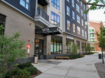 3531 Washington Street, Boston, Massachusetts, 2 Bedrooms Bedrooms, 5 Rooms Rooms,2 BathroomsBathrooms,Residential Lease,For Rent,Washington Street,73551580