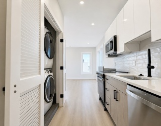 1305 Hyde Park Ave., Boston, Massachusetts, 2 Rooms Rooms,1 BathroomBathrooms,Residential Lease,For Rent,Hyde Park Ave.,73551589