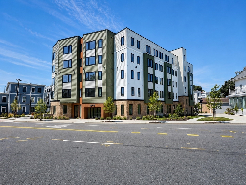 1305 Hyde Park Ave., Boston, Massachusetts, 2 Rooms Rooms,1 BathroomBathrooms,Residential Lease,For Rent,Hyde Park Ave.,73551574