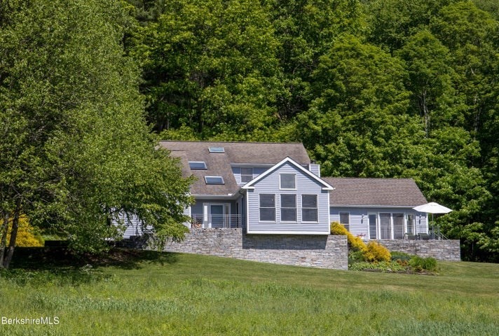 109 Under Mountain Rd, Lenox, Massachusetts, 5 Bedrooms Bedrooms, 9 Rooms Rooms,5 BathroomsBathrooms,Residential,For Sale,Under Mountain Rd,73551597