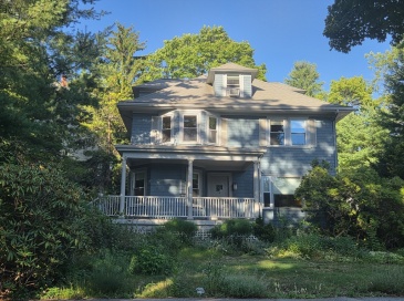 34 Woodcliff Rd, Newton, Massachusetts, 5 Bedrooms Bedrooms, 9 Rooms Rooms,2.5 BathroomsBathrooms,Residential Lease,For Rent,Woodcliff Rd,73551604
