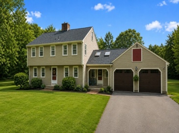 25 Pamden Ln, Seekonk, Massachusetts, 4 Bedrooms Bedrooms, 8 Rooms Rooms,2.5 BathroomsBathrooms,Residential,For Sale,Pamden Ln,73538891