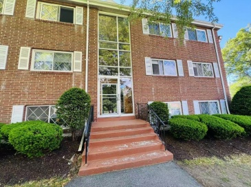 30 Fernview Ave, North Andover, Massachusetts, 2 Bedrooms Bedrooms, 4 Rooms Rooms,1 BathroomBathrooms,Residential Lease,For Rent,Fernview Ave,73551657