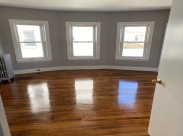 387 Salem Street, Medford, Massachusetts, 2 Bedrooms Bedrooms, 5 Rooms Rooms,1 BathroomBathrooms,Residential Lease,For Rent,Salem Street,73551663