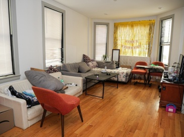 15 Maywood, Boston, Massachusetts, 3 Bedrooms Bedrooms, 5 Rooms Rooms,2 BathroomsBathrooms,Residential Lease,For Rent,Maywood,73551684