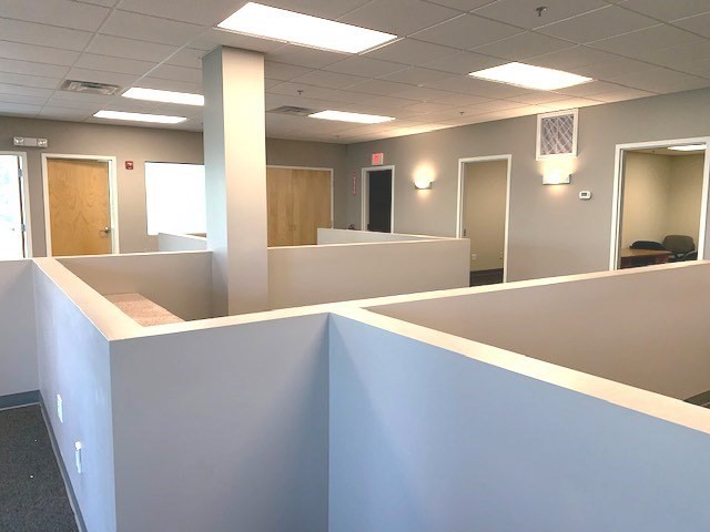 1820 Turnpike St, North Andover, Massachusetts, ,Commercial Lease,For Rent,Turnpike St,73551510