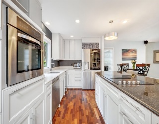 2 Daybreak, Wayland, Massachusetts, 3 Bedrooms Bedrooms, 6 Rooms Rooms,2.5 BathroomsBathrooms,Residential,For Sale,Daybreak,73527792