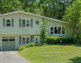 237 Boston Rd, Palmer, Massachusetts, 3 Bedrooms Bedrooms, 6 Rooms Rooms,2 BathroomsBathrooms,Residential,For Sale,Boston Rd,73551809