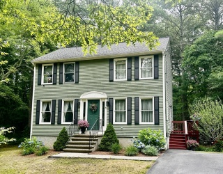 71 Harvey St, Taunton, Massachusetts, 3 Bedrooms Bedrooms, 6 Rooms Rooms,1.5 BathroomsBathrooms,Residential,For Sale,Harvey St,73551552