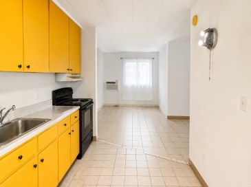 126 Beaver St, Framingham, Massachusetts, 1 Bedroom Bedrooms, 1 Room Rooms,1 BathroomBathrooms,Residential,For Sale,Beaver St,73551621 126 Beaver St, Framingham, Massachusetts, 1 Bedroom Bedrooms, 1 Room Rooms,1 BathroomBathrooms,Residential,For Sale,Beaver St,73551621