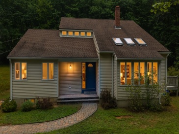75 Allen Road, Brookfield, Massachusetts, 3 Bedrooms Bedrooms, 6 Rooms Rooms,2.5 BathroomsBathrooms,Residential,For Sale,Allen Road,73551457