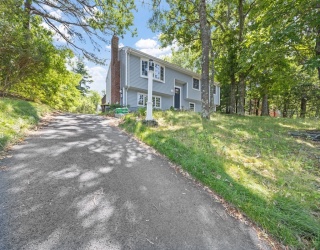 16 Pequot Ter, Plymouth, Massachusetts, 3 Bedrooms Bedrooms, 6 Rooms Rooms,1 BathroomBathrooms,Residential,For Sale,Pequot Ter,73551476