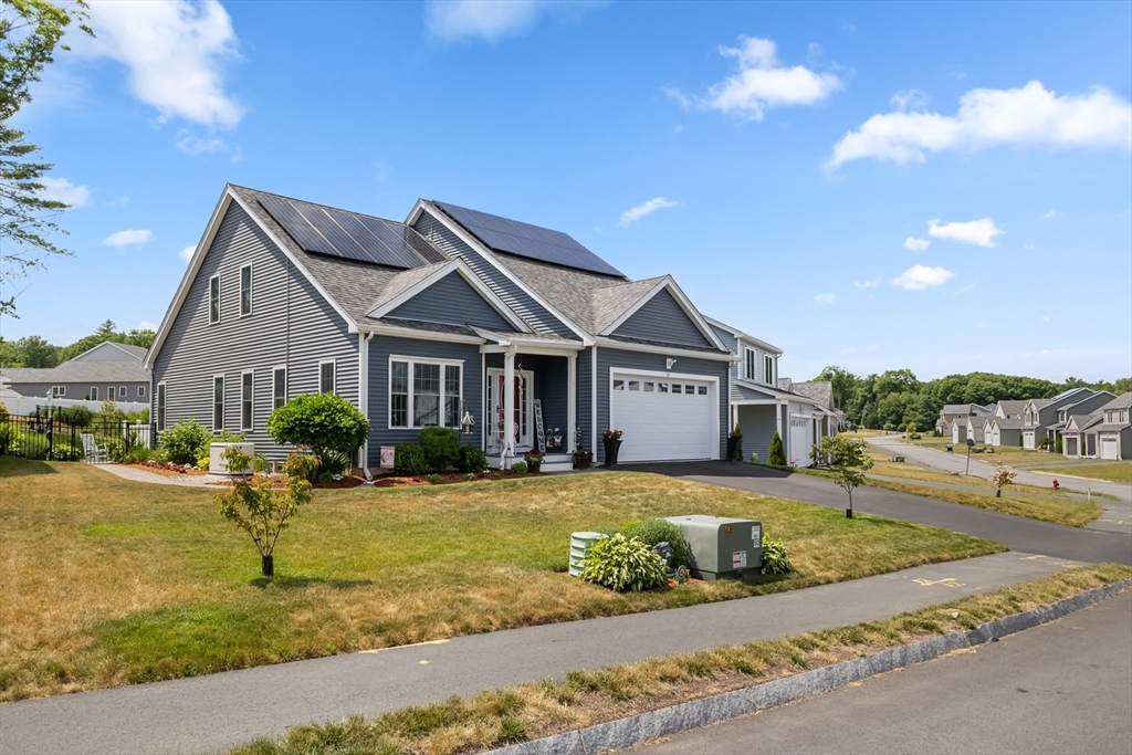 59 Tea Party Drive, Uxbridge, Massachusetts, 3 Bedrooms Bedrooms, 6 Rooms Rooms,2.5 BathroomsBathrooms,Residential,For Sale,Tea Party Drive,73551672