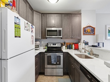 250-252 Main St, Boston, Massachusetts, 1 Bedroom Bedrooms, 4 Rooms Rooms,1 BathroomBathrooms,Residential Lease,For Rent,Main St,73551756 250-252 Main St, Boston, Massachusetts, 1 Bedroom Bedrooms, 4 Rooms Rooms,1 BathroomBathrooms,Residential Lease,For Rent,Main St,73551756