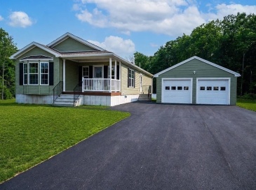 102 Topaz Terrace, Gardner, Massachusetts, 3 Bedrooms Bedrooms, 5 Rooms Rooms,2 BathroomsBathrooms,Residential,For Sale,Topaz Terrace,73551691 102 Topaz Terrace, Gardner, Massachusetts, 3 Bedrooms Bedrooms, 5 Rooms Rooms,2 BathroomsBathrooms,Residential,For Sale,Topaz Terrace,73551691
