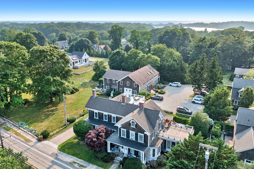 606 W Falmouth Hwy, Falmouth, Massachusetts, 1 Bedroom Bedrooms, 3 Rooms Rooms,1 BathroomBathrooms,Residential,For Sale,W Falmouth Hwy,73551779
