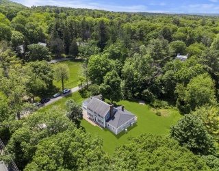 1375 Brush Hill Rd, Milton, Massachusetts, 4 Bedrooms Bedrooms, 10 Rooms Rooms,3.5 BathroomsBathrooms,Residential,For Sale,Brush Hill Rd,73531108