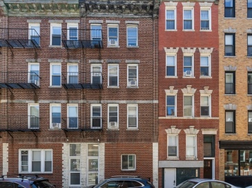 60 North Margin St, Boston, Massachusetts, 15 Bedrooms Bedrooms, 29 Rooms Rooms,8 BathroomsBathrooms,Residential Income,For Sale,North Margin St,73551638 60 North Margin St, Boston, Massachusetts, 15 Bedrooms Bedrooms, 29 Rooms Rooms,8 BathroomsBathrooms,Residential Income,For Sale,North Margin St,73551638