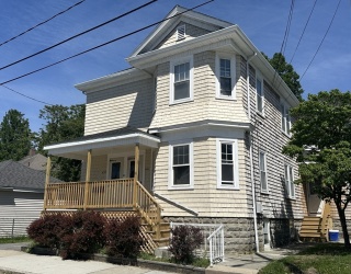 435 Stetson St, Fall River, Massachusetts, 7 Bedrooms Bedrooms, 17 Rooms Rooms,3 BathroomsBathrooms,Residential Income,For Sale,Stetson St,73551826