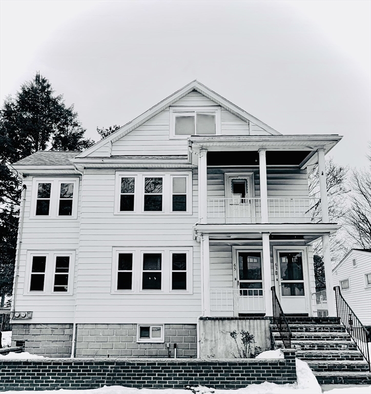63-65 Evans St, Watertown, Massachusetts, 2 Bedrooms Bedrooms, 7 Rooms Rooms,1 BathroomBathrooms,Residential Lease,For Rent,Evans St,73551830