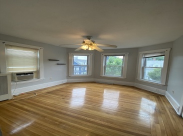 254 Western Ave, Cambridge, Massachusetts, 3 Bedrooms Bedrooms, 4 Rooms Rooms,1 BathroomBathrooms,Residential Lease,For Rent,Western Ave,73551860