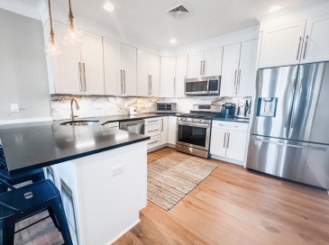69 Falcon St, Boston, Massachusetts, 2 Bedrooms Bedrooms, 5 Rooms Rooms,2 BathroomsBathrooms,Residential Lease,For Rent,Falcon St,73551861