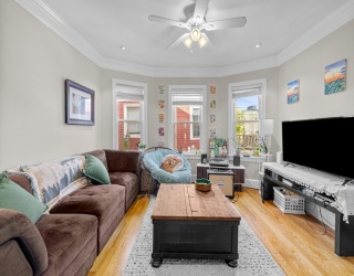 28 Edison Grn, Boston, Massachusetts, 3 Bedrooms Bedrooms, 6 Rooms Rooms,1 BathroomBathrooms,Residential Lease,For Rent,Edison Grn,73551863
