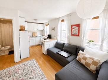 35 Charter Street, Boston, Massachusetts, 2 Bedrooms Bedrooms, 4 Rooms Rooms,1 BathroomBathrooms,Residential Lease,For Rent,Charter Street,73544144 35 Charter Street, Boston, Massachusetts, 2 Bedrooms Bedrooms, 4 Rooms Rooms,1 BathroomBathrooms,Residential Lease,For Rent,Charter Street,73544144