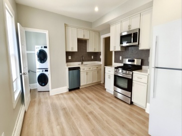 553 Dorchester Ave, Boston, Massachusetts, 3 Bedrooms Bedrooms, 5 Rooms Rooms,1 BathroomBathrooms,Residential Lease,For Rent,Dorchester Ave,73551904 553 Dorchester Ave, Boston, Massachusetts, 3 Bedrooms Bedrooms, 5 Rooms Rooms,1 BathroomBathrooms,Residential Lease,For Rent,Dorchester Ave,73551904