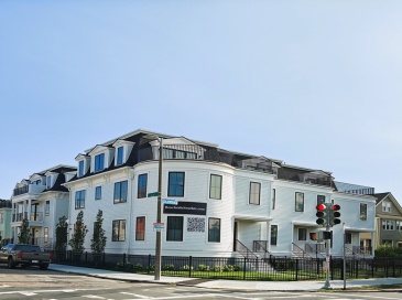 244 L Street, Boston, Massachusetts, 4 Bedrooms Bedrooms, 6 Rooms Rooms,3 BathroomsBathrooms,Residential,For Sale,L Street,73551927