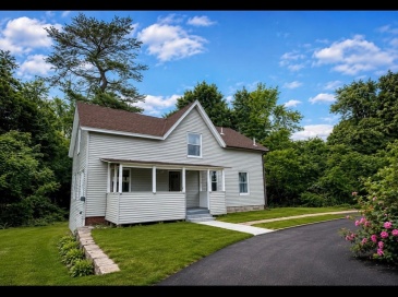 26 Maple St, Athol, Massachusetts, 3 Bedrooms Bedrooms, 6 Rooms Rooms,1 BathroomBathrooms,Residential,For Sale,Maple St,73551915