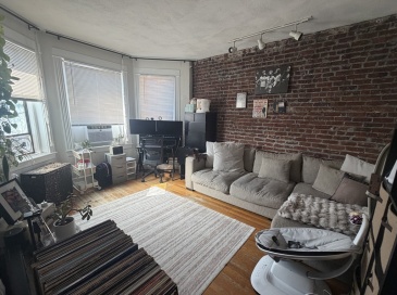 107 Jersey St, Boston, Massachusetts, 1 Bedroom Bedrooms, 2 Rooms Rooms,1 BathroomBathrooms,Residential Lease,For Rent,Jersey St,73551965 107 Jersey St, Boston, Massachusetts, 1 Bedroom Bedrooms, 2 Rooms Rooms,1 BathroomBathrooms,Residential Lease,For Rent,Jersey St,73551965