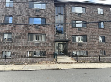 39 Linden St, Boston, Massachusetts, 2 Bedrooms Bedrooms, 5 Rooms Rooms,1 BathroomBathrooms,Residential Lease,For Rent,Linden St,73551993