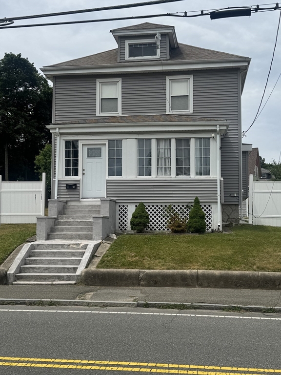 103 Manomet St, Brockton, Massachusetts, 3 Bedrooms Bedrooms, 6 Rooms Rooms,2.5 BathroomsBathrooms,Residential,For Sale,Manomet St,73552037
