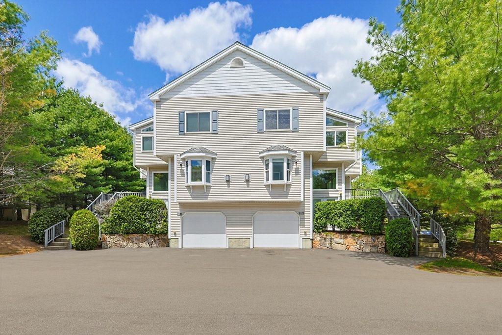 1003 Old Bridge Ln, Bellingham, Massachusetts, 2 Bedrooms Bedrooms, 5 Rooms Rooms,2.5 BathroomsBathrooms,Residential,For Sale,Old Bridge Ln,73518330