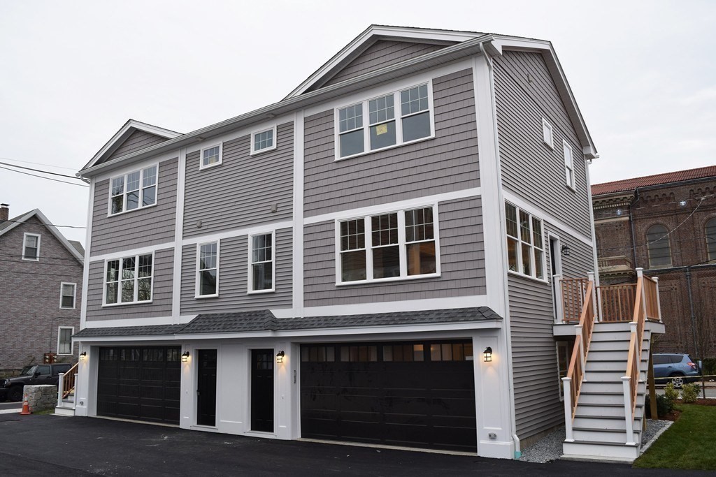 40 Cushing St, Waltham, Massachusetts, 3 Bedrooms Bedrooms, 6 Rooms Rooms,2.5 BathroomsBathrooms,Residential Lease,For Rent,Cushing St,73544155