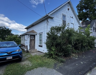 21 Dryden St, Worcester, Massachusetts, 3 Bedrooms Bedrooms, 6 Rooms Rooms,2 BathroomsBathrooms,Residential,For Sale,Dryden St,73552071