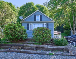 53 Temple Street, Spencer, Massachusetts, 2 Bedrooms Bedrooms, 5 Rooms Rooms,1 BathroomBathrooms,Residential,For Sale,Temple Street,73552082