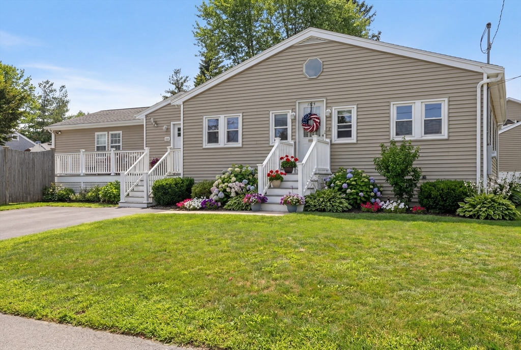 165 Lake Shore Dr, Weymouth, Massachusetts, 3 Bedrooms Bedrooms, 8 Rooms Rooms,2 BathroomsBathrooms,Residential,For Sale,Lake Shore Dr,73538415